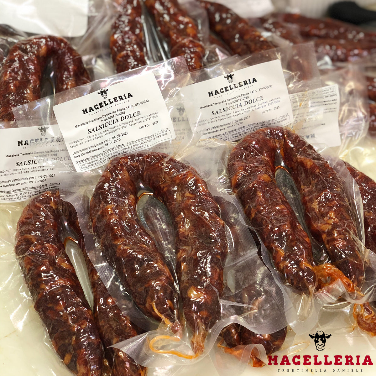 Salsiccia Curva Dolce Rossa Stagionata Calabrese Macelleria Trentinella